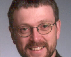 Menigheder søger præst