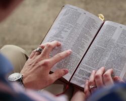 Fælles platform: Hvad siger Bibelen?